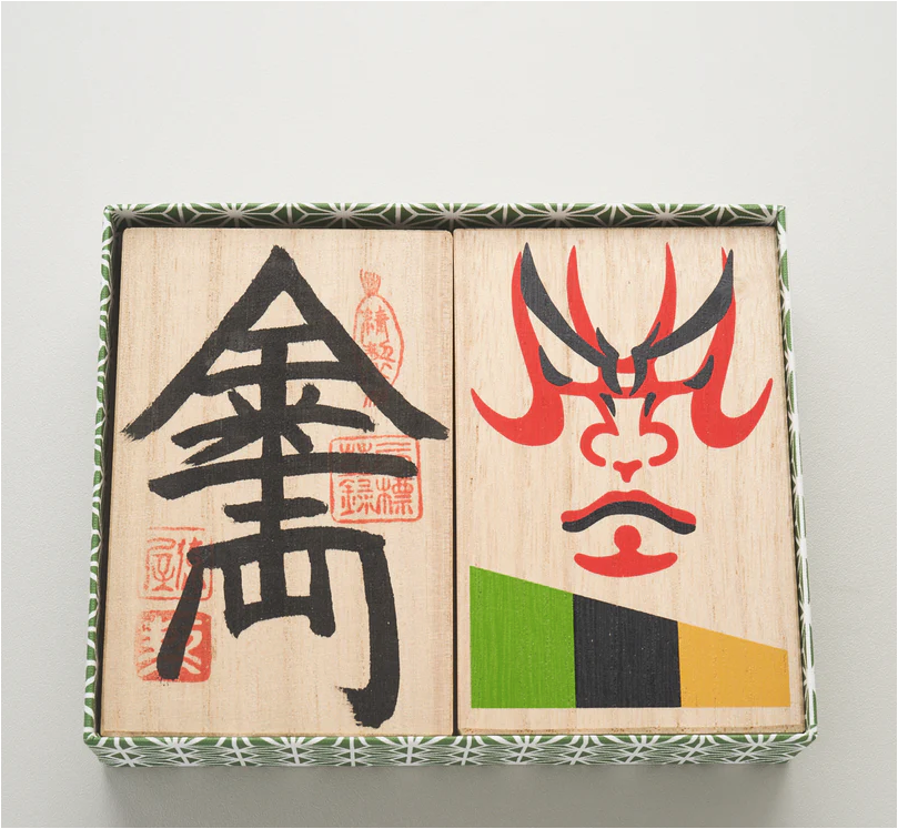 #今日の老舗

vol.88
さるや
shinisetsuhan.net/collections/sa…

#東京都

江戸時代から続く、日本で唯一の楊枝専門店。厳選された高級素材を使い、職人が手作業で一本一本丁寧に仕上げています。創業は宝永元年（1704年）。伝統の技が織りなす、洗練された楊枝をお楽しみください。