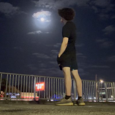 18+ | #1 male live cam model tweet media