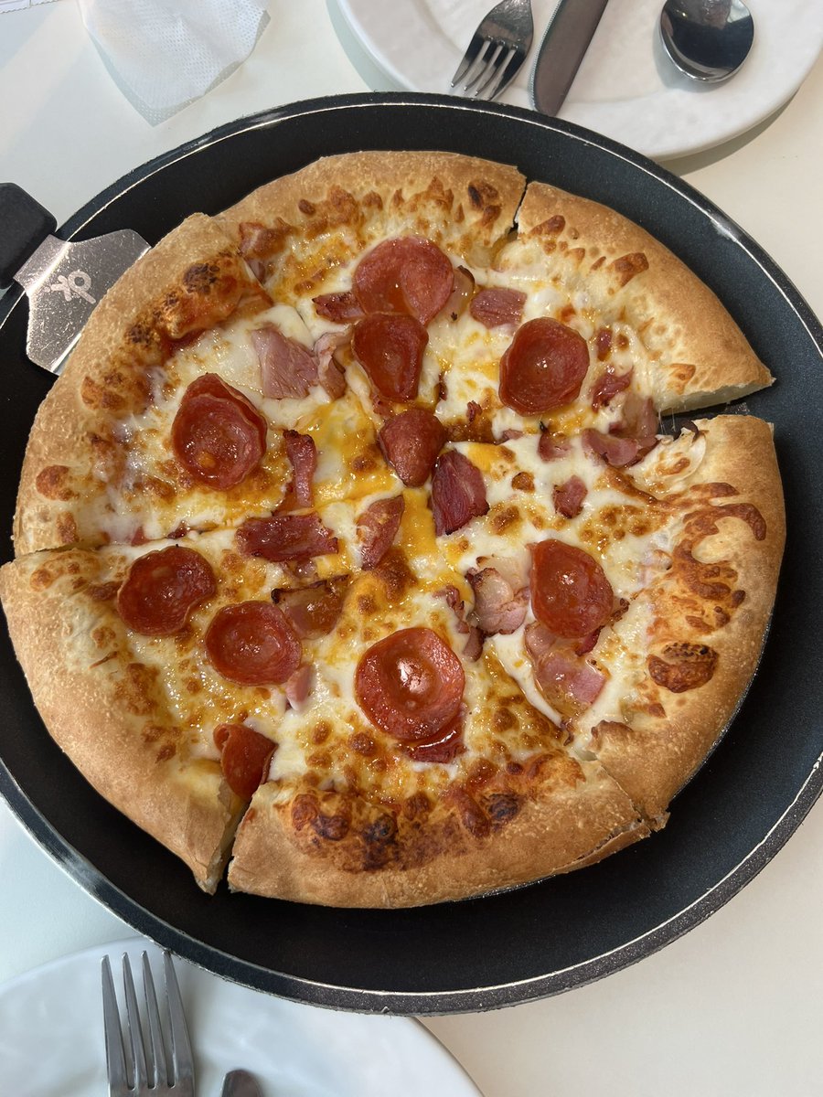 빵피바라 tweet media