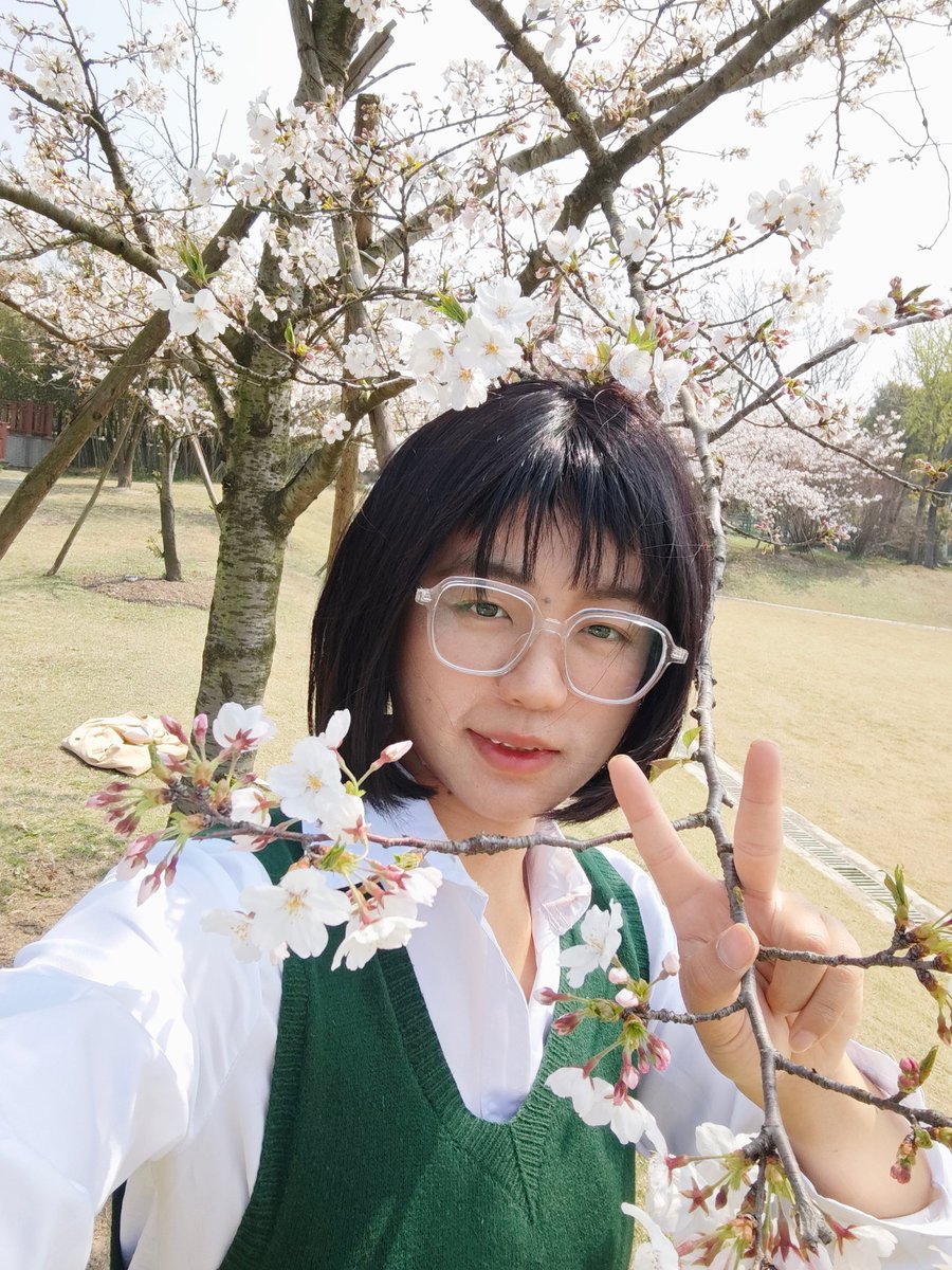 Lagrange tweet media