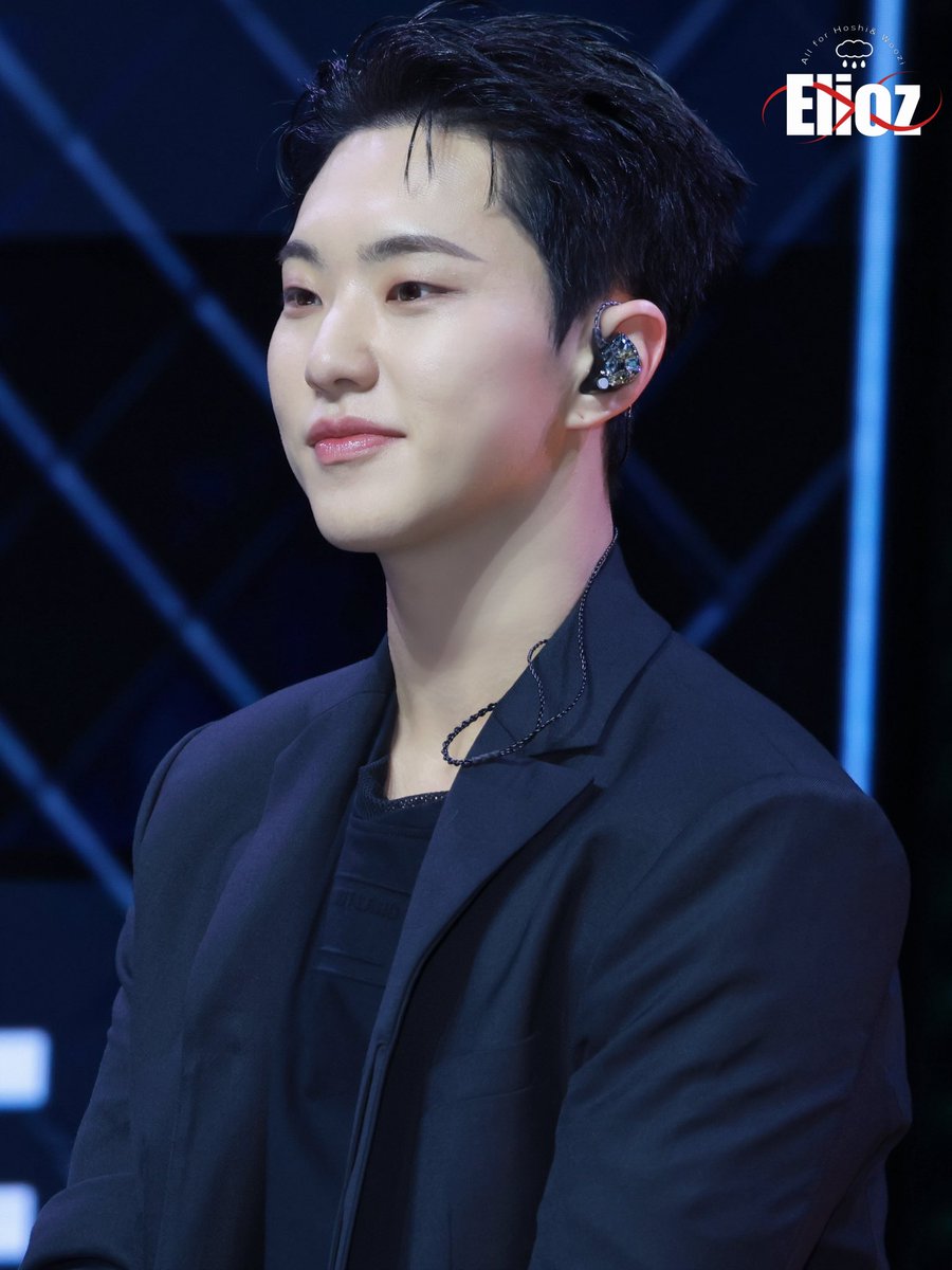 Elioz_HW's tweet photo. 20250608 SEVENTEEN SPECIAL GV

#세븐틴 #SEVENTEEN 
#호시 #HOSHI #권순영 #ホシ #权顺荣 https://t.co/Jw8vztIdHm
