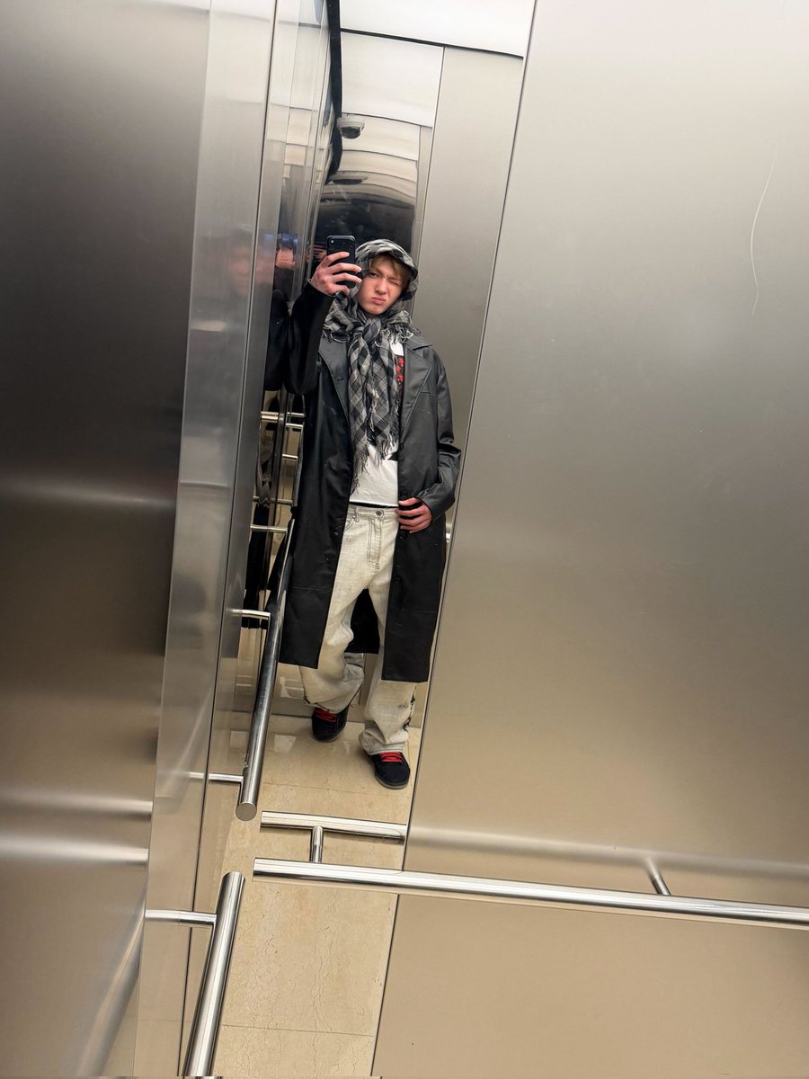 Selli-💚 tweet media