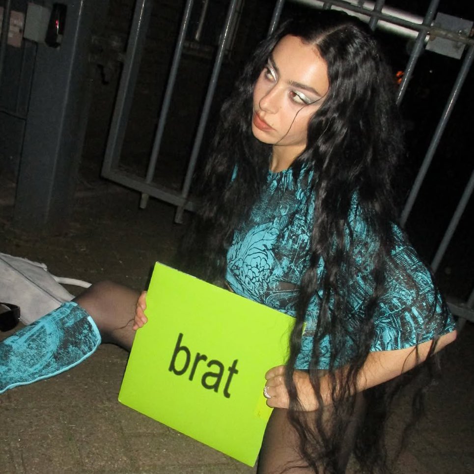 victor★ tweet media