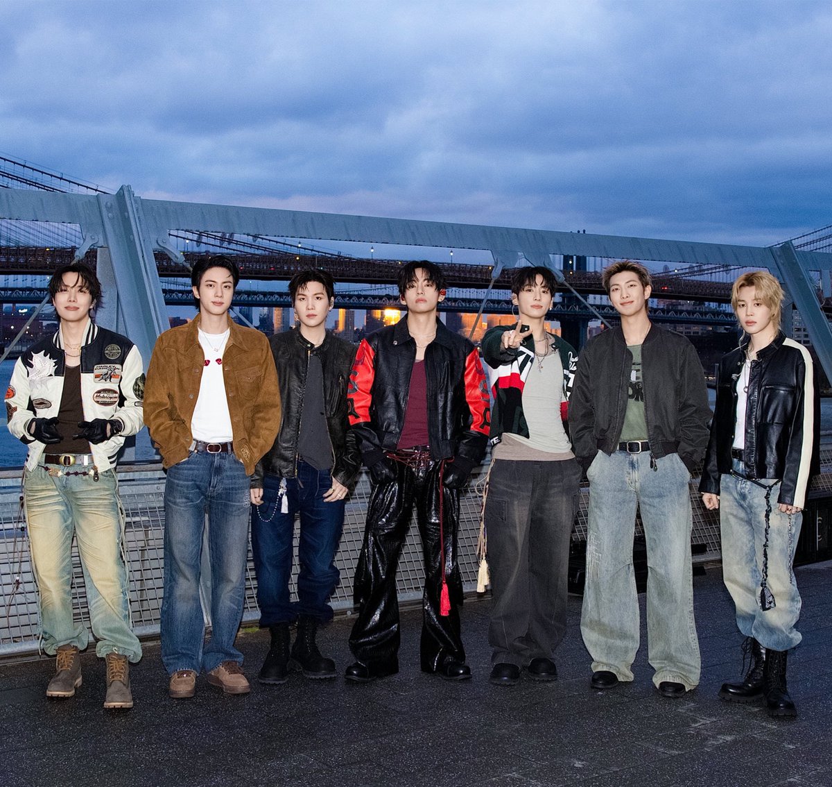 🚨 U R G E N T E 🚨 — #ARMY, esta madrugada tenemos votación en vivo ...