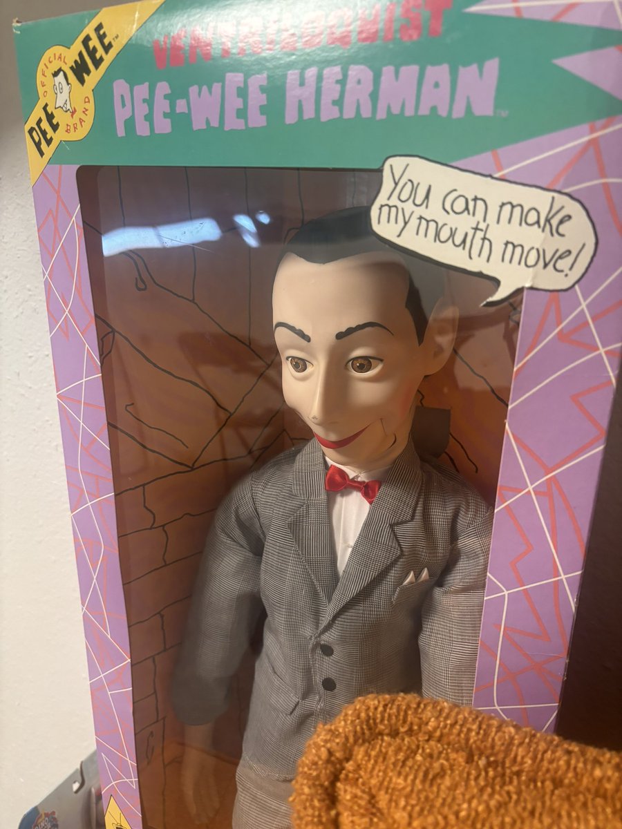 She-wee Herwoman tweet media