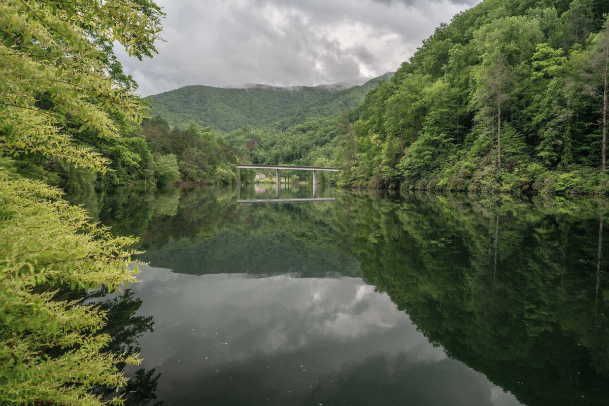 Explore Bryson City tweet media