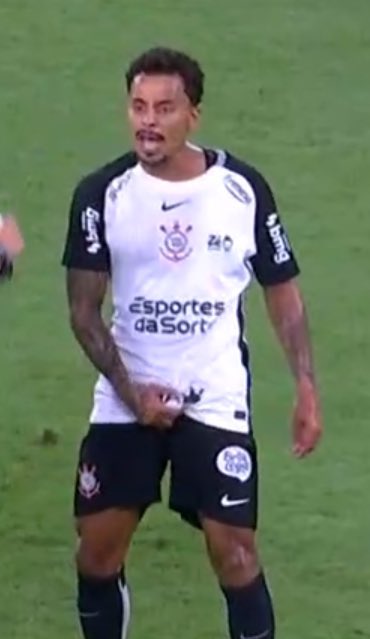 “Ah…seu time perdeu…”

Eu: