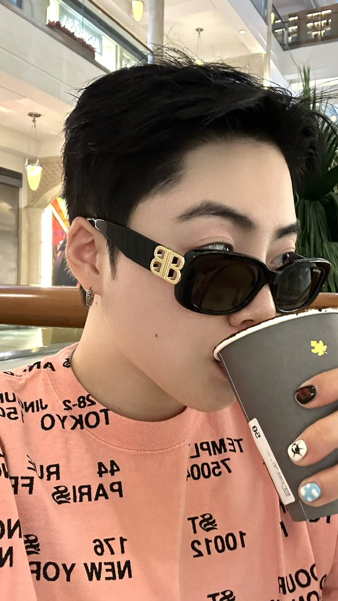 예동잭 tweet media