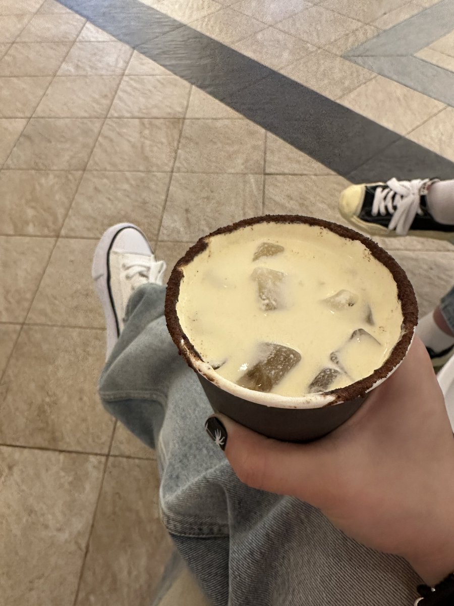 예동잭 tweet media