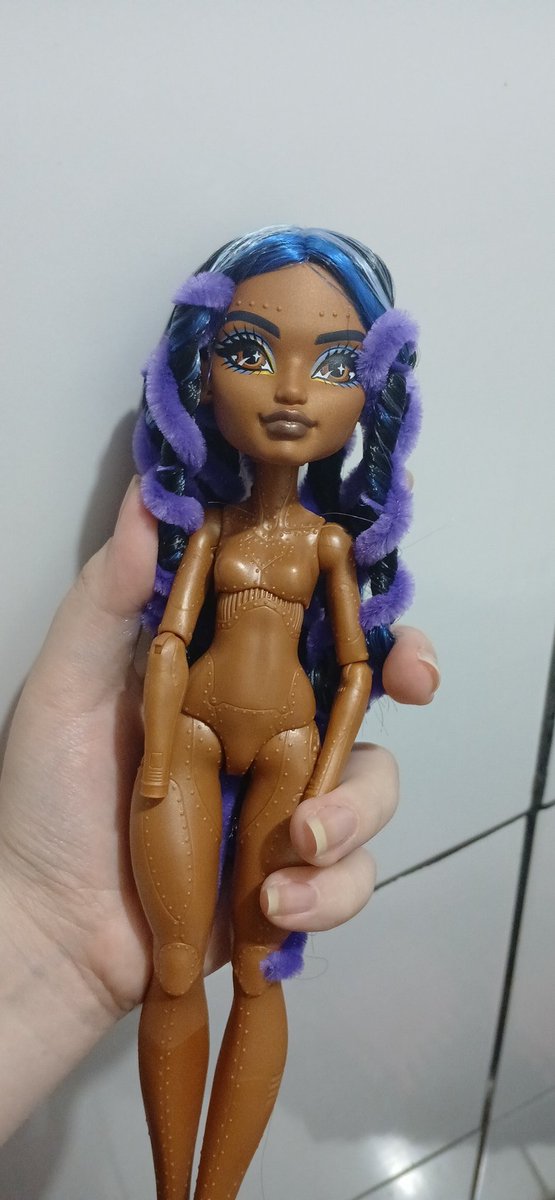 ashellye 𝜗ৎ | ⊙⊝⊜ tweet media