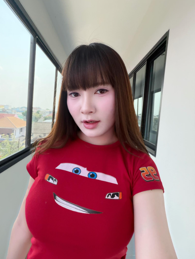 pxmpe237191's tweet photo. ไฟหน้าก็มีให้จับ🤏 https://t.co/aGBejAlHyz