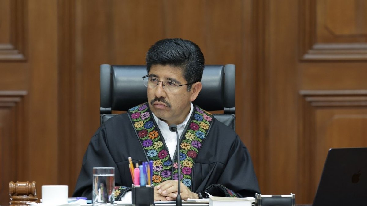 El Bot que opina tweet media