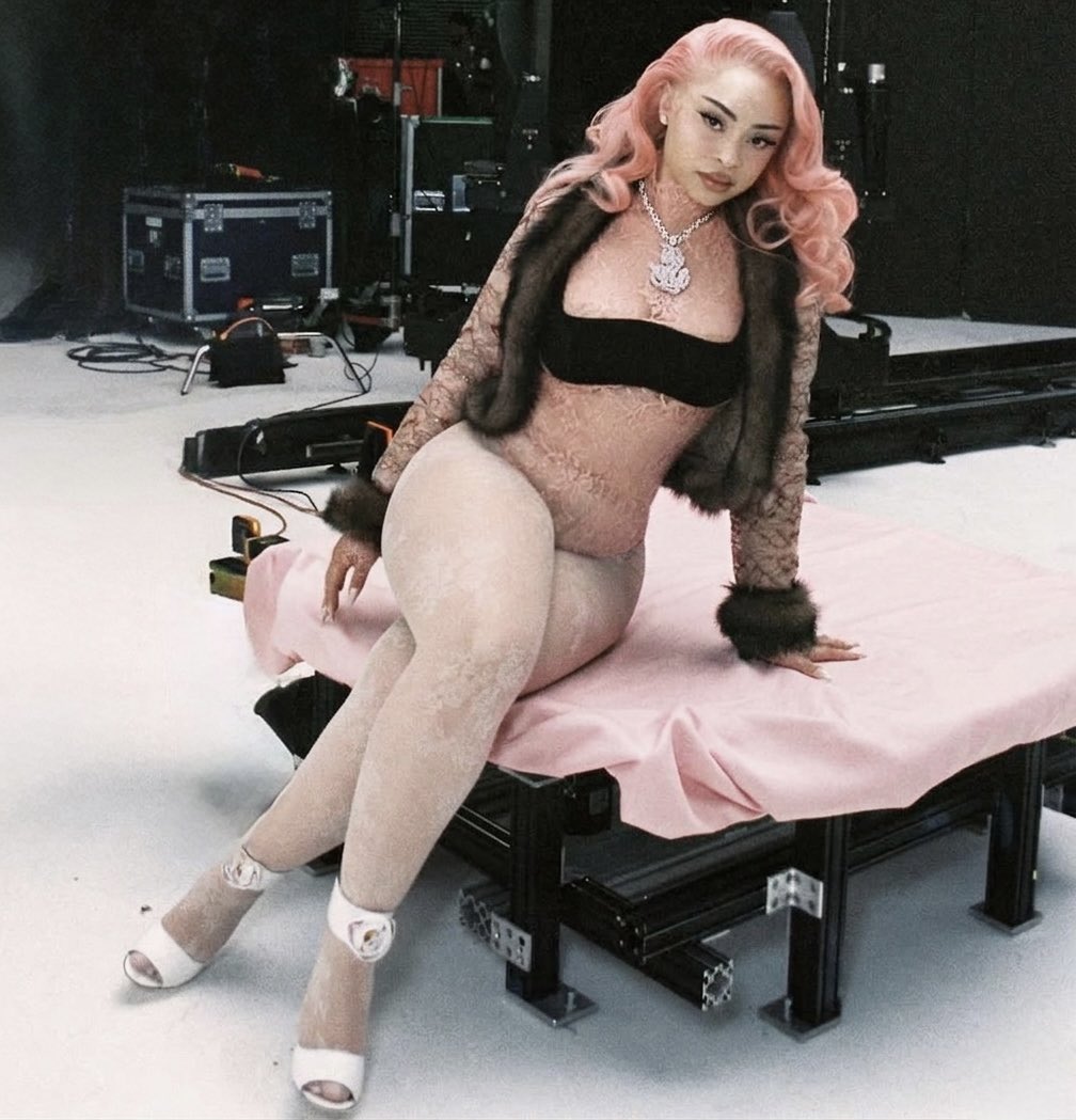 Ice Spice Crave tweet media