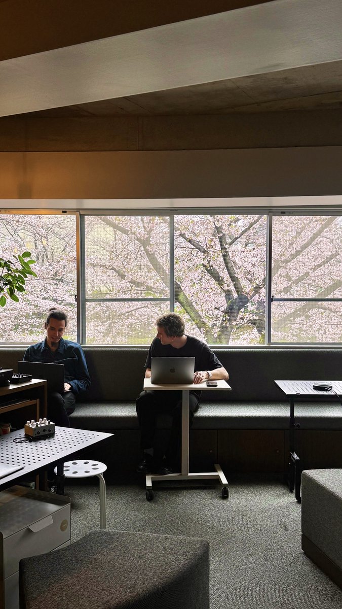 Nao Tokui/徳井直生 tweet media