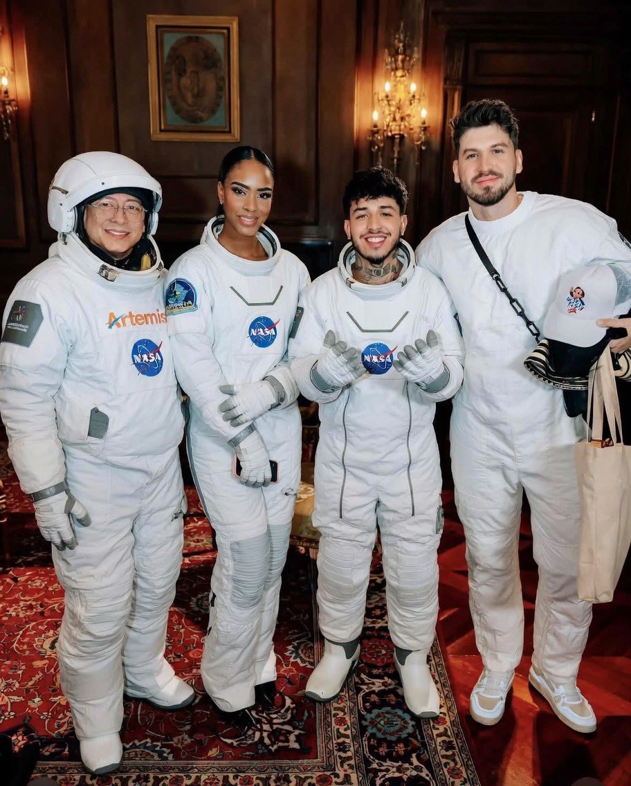 Gusano Petrosky tweet media