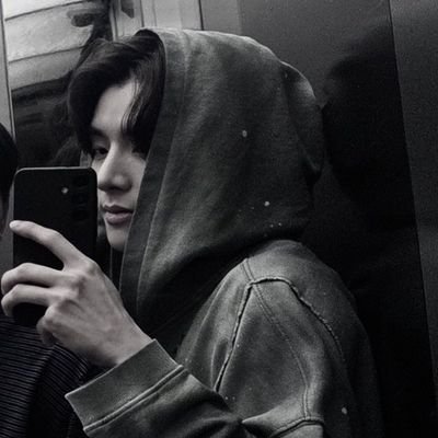 LUCKY REI JAYPRIL 🎸🍙 tweet media