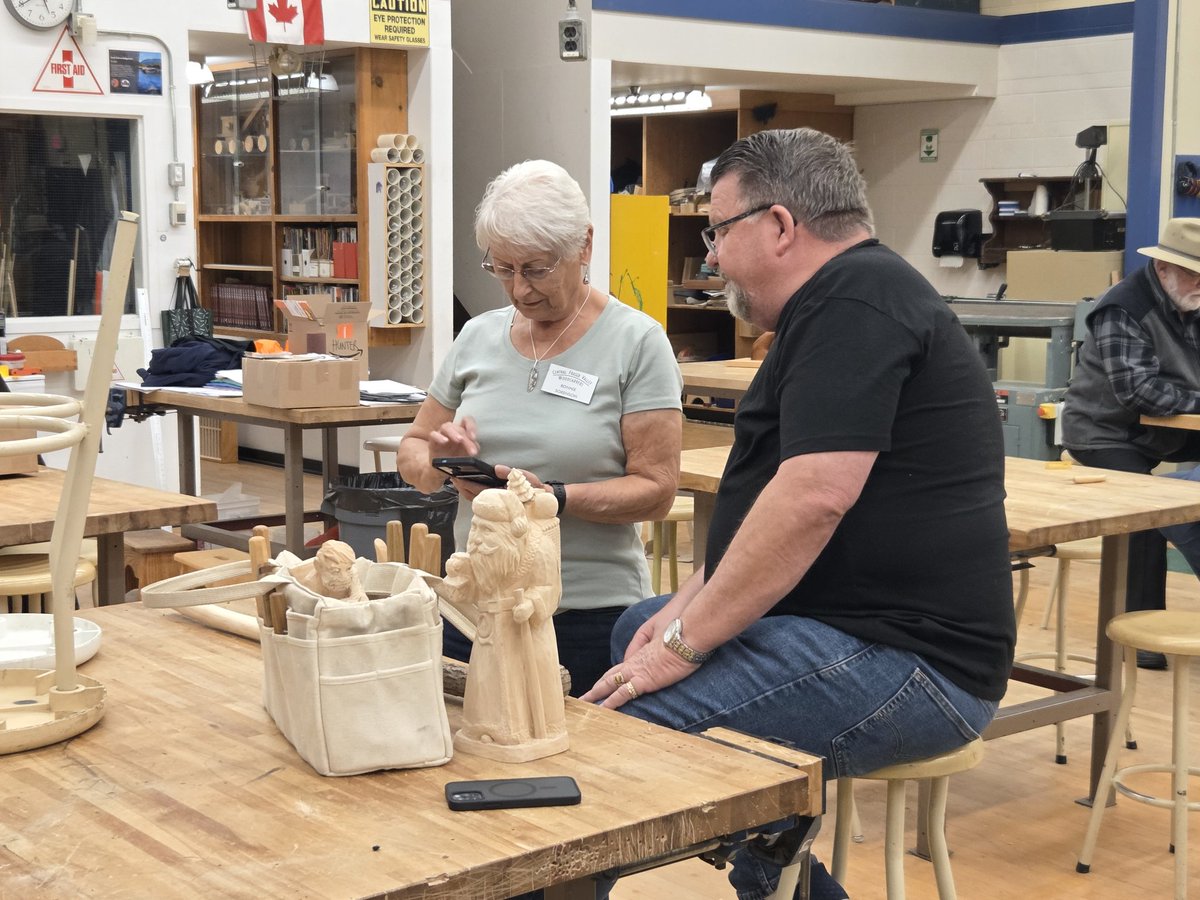Back at it after 2 weeks off saw a small group (and one possible new carver) out tonight as we still have some enjoying their holidays. 
We saw some fresh projects being worked on, Roy brought everyone up to speed on Club business and we had our monthly Show &amp; Tell segment!