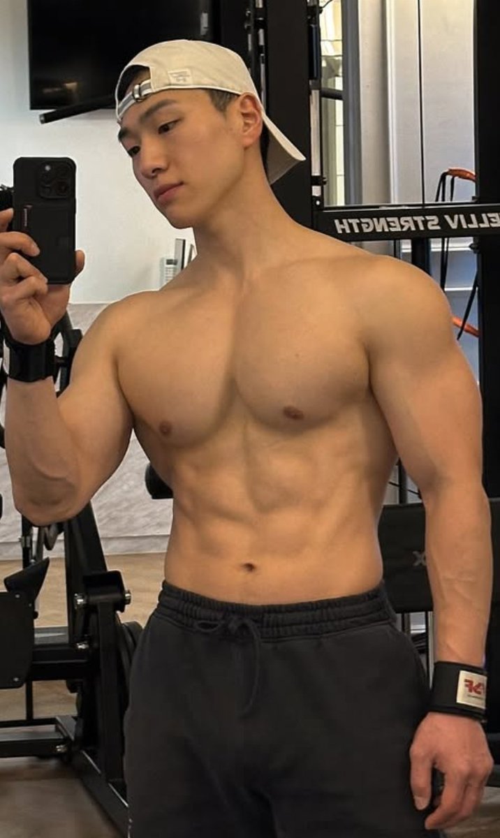 Hunk Concept tweet media