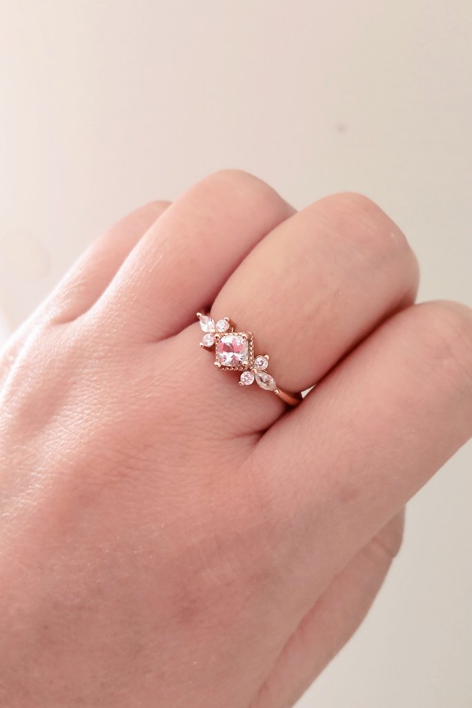 渦巻ねね tweet media