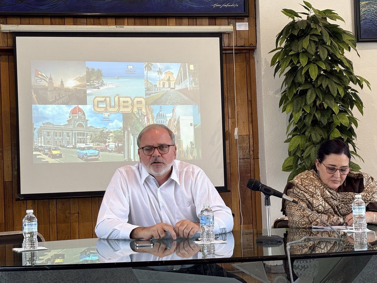 Embajada de Cuba en México tweet media