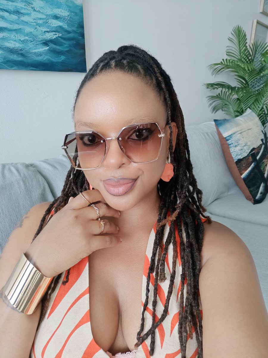 UMKHONTO uphethwe uhlanya tweet media