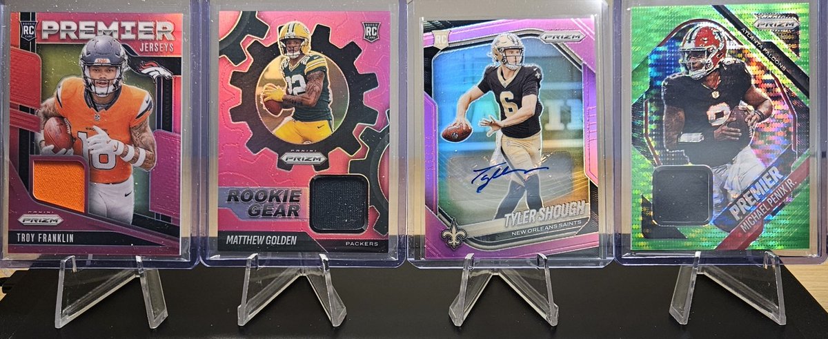 3bangerbreaks's tweet image. #Hits from the 2024 + 2025 #Panini #Prizm #Football #Mega #Box #Break 

#TBBCrew #NFL #TBBPoints #TBBBreakCredit #TBBReposts #tradingcards #thehobby
