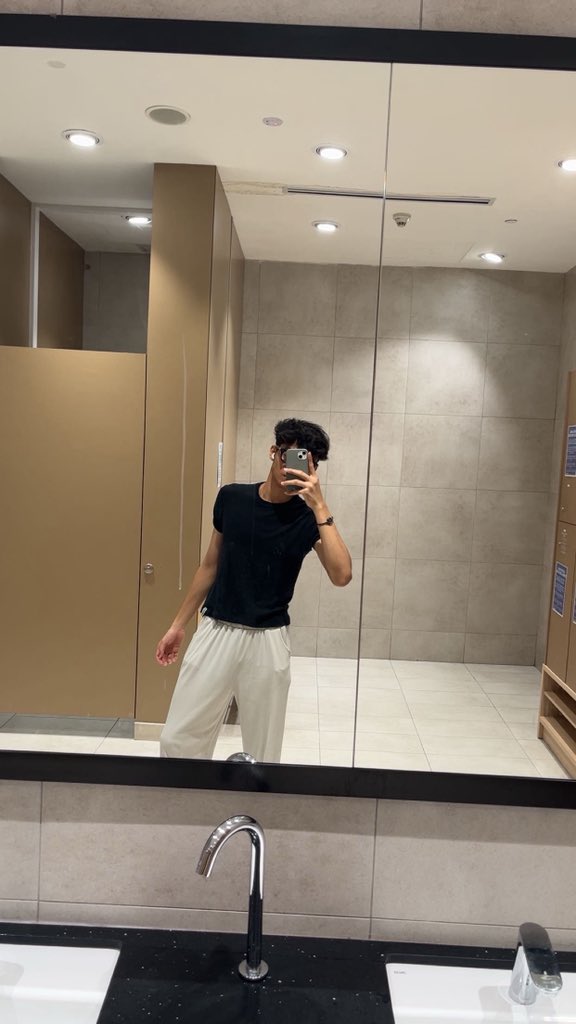 beep boop tweet media