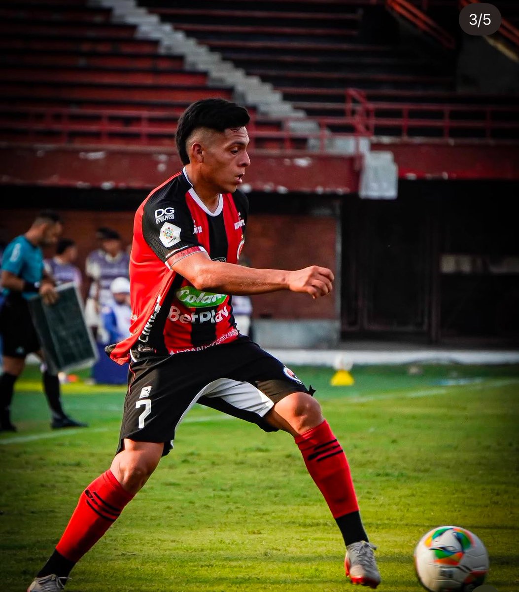 Pasión Tiburona tweet media