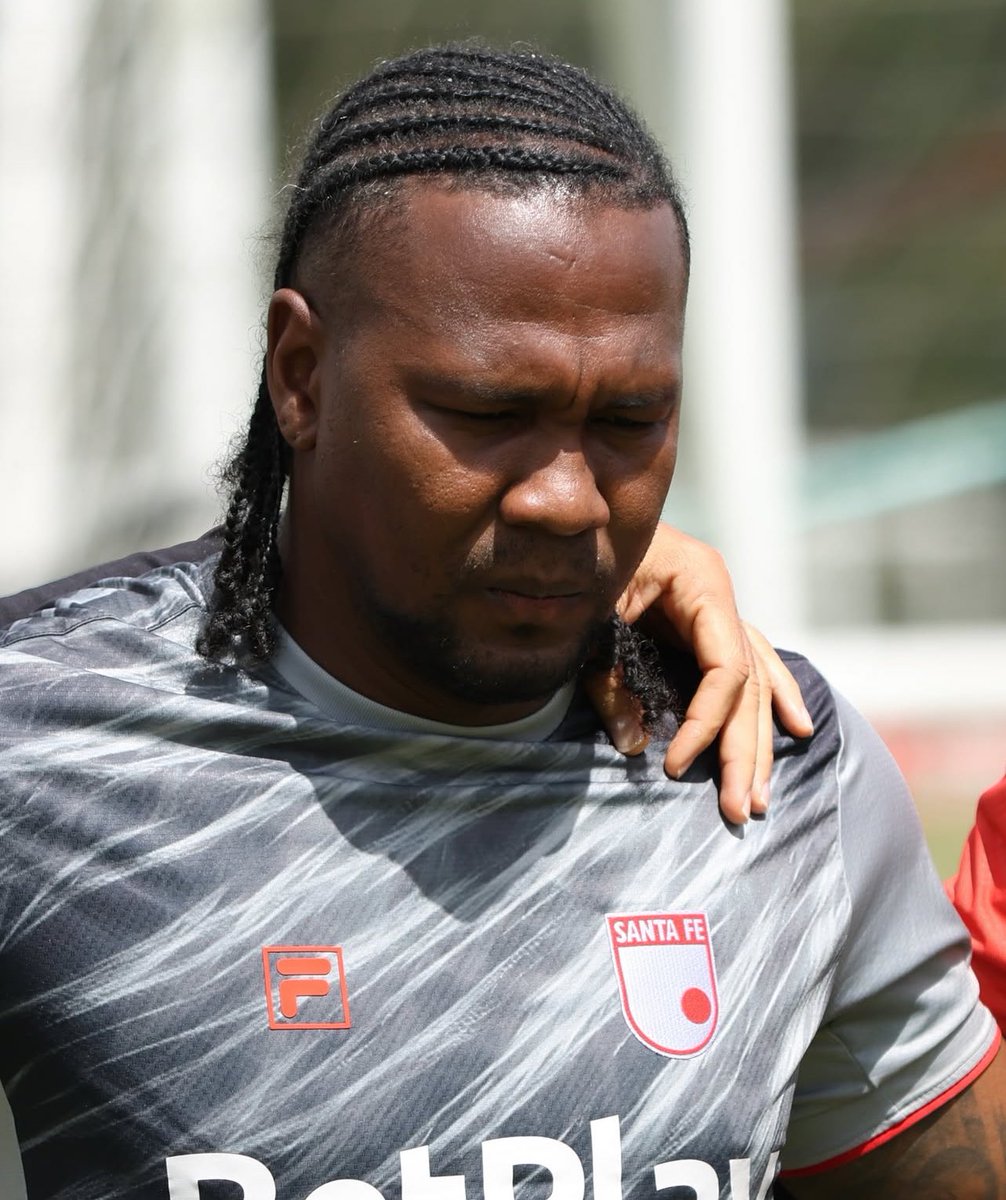 Miguel París tweet media