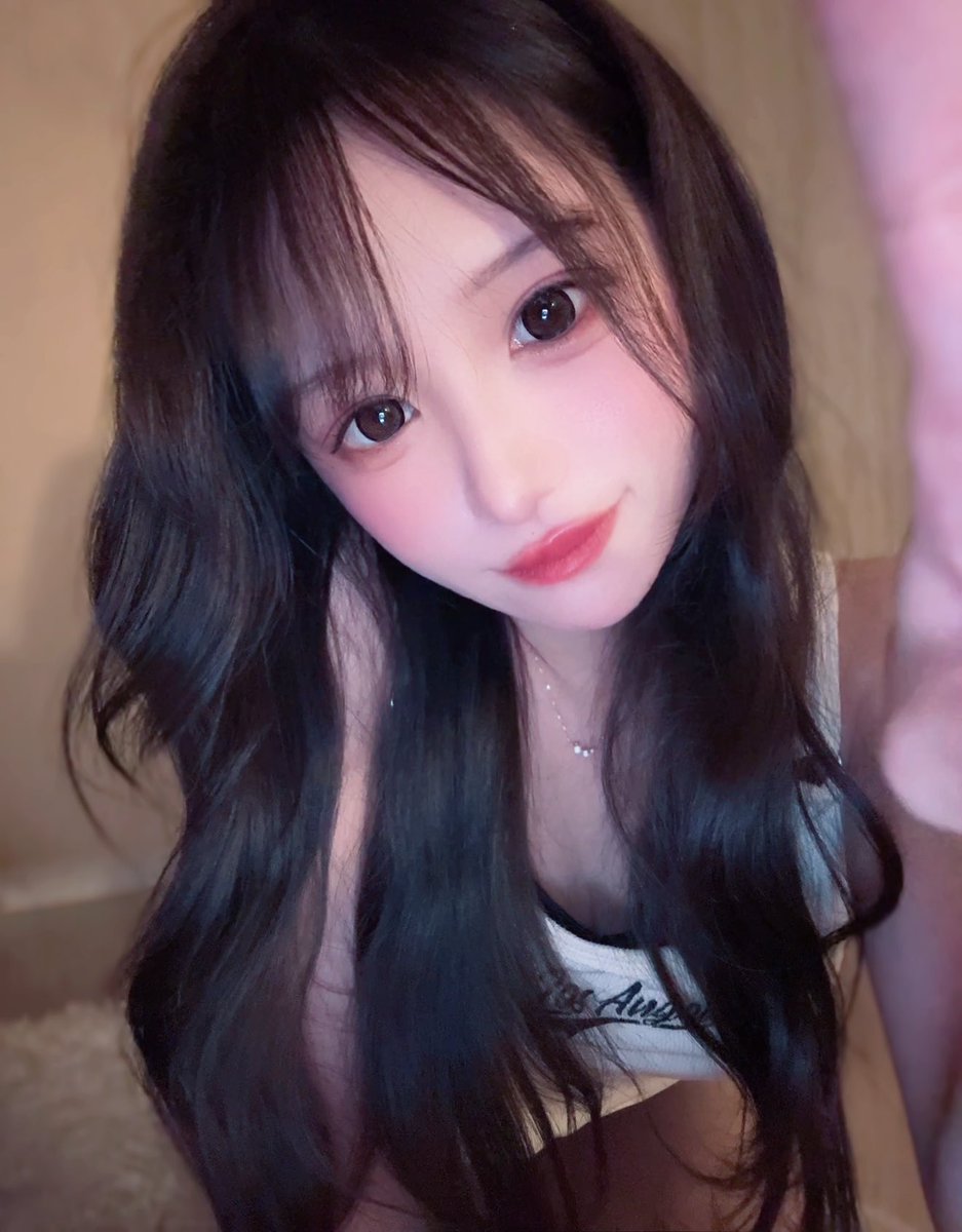 みおみお【】 tweet media