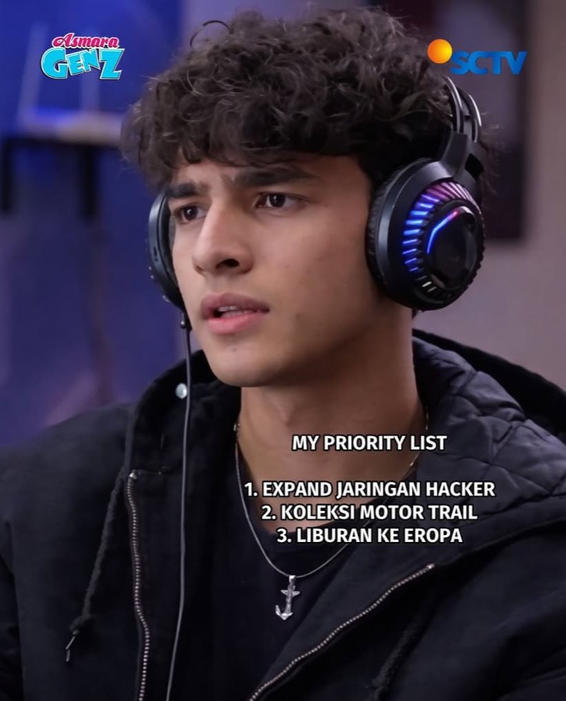 hq update tweet media