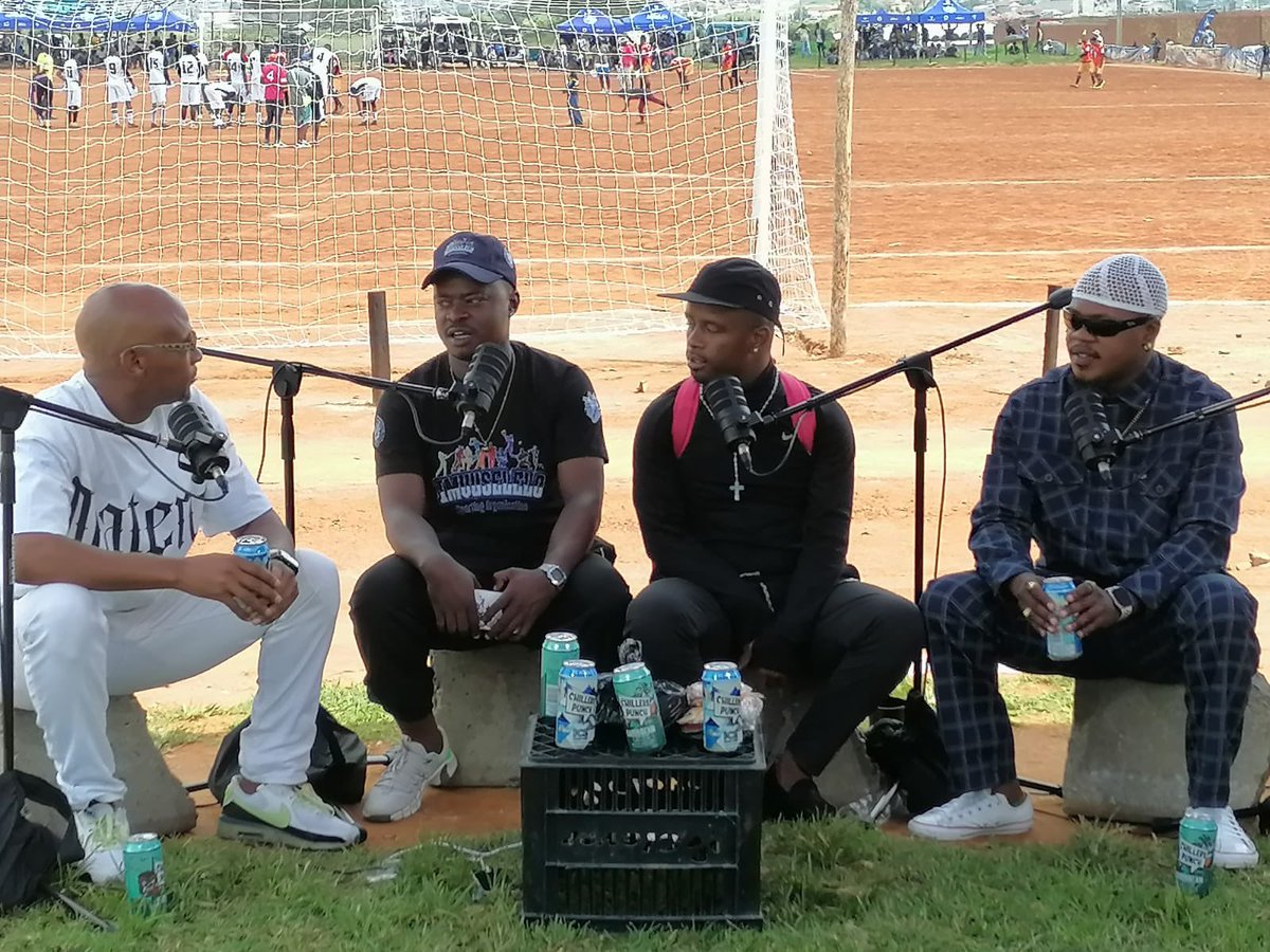Skhothane tweet media