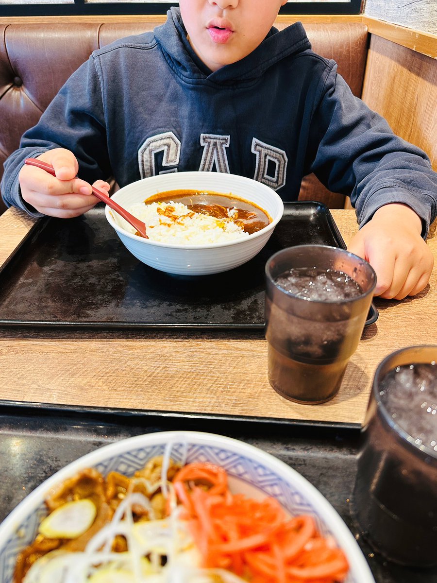 よしなが えりり tweet media