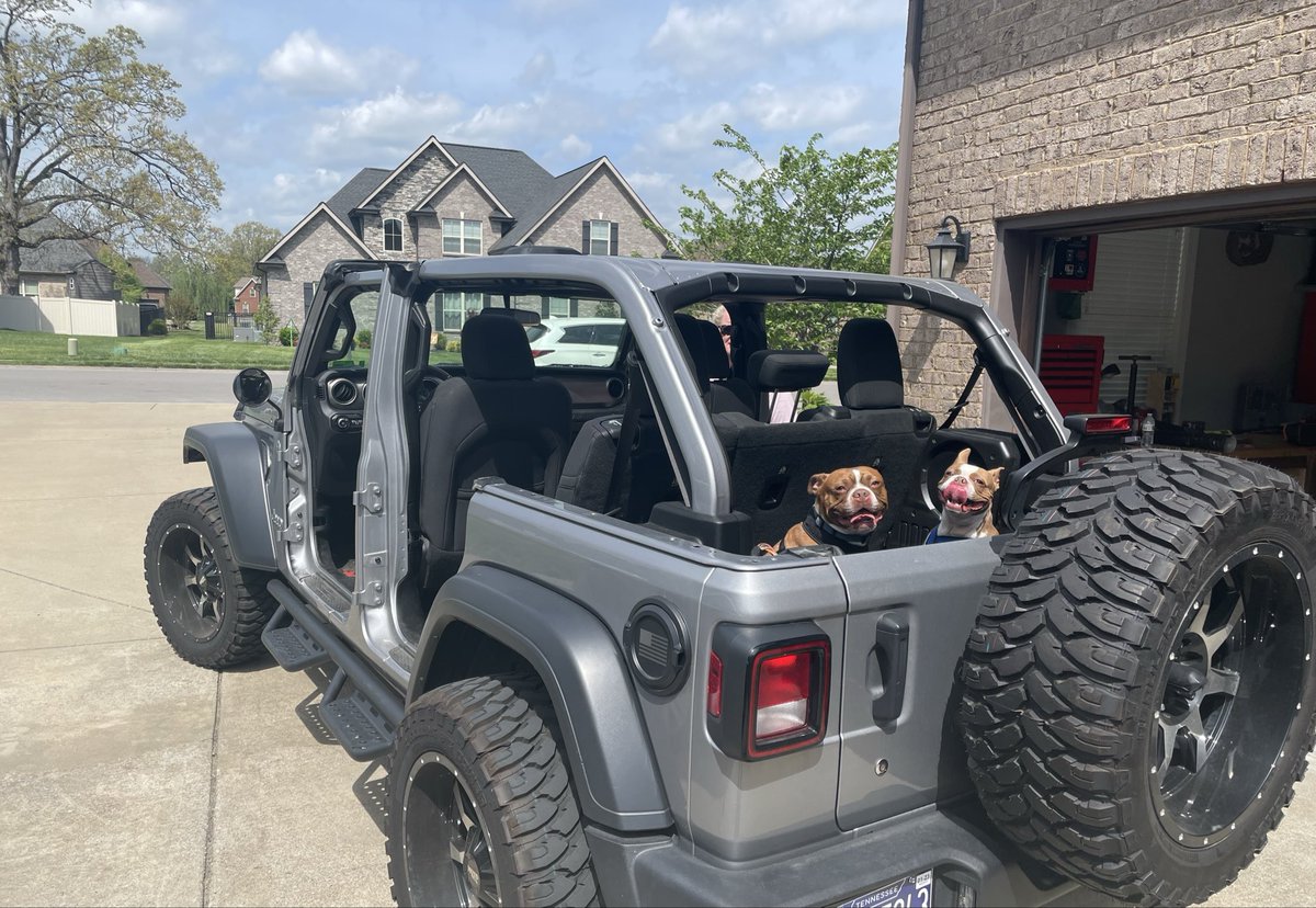 Weeble Wobble tweet media