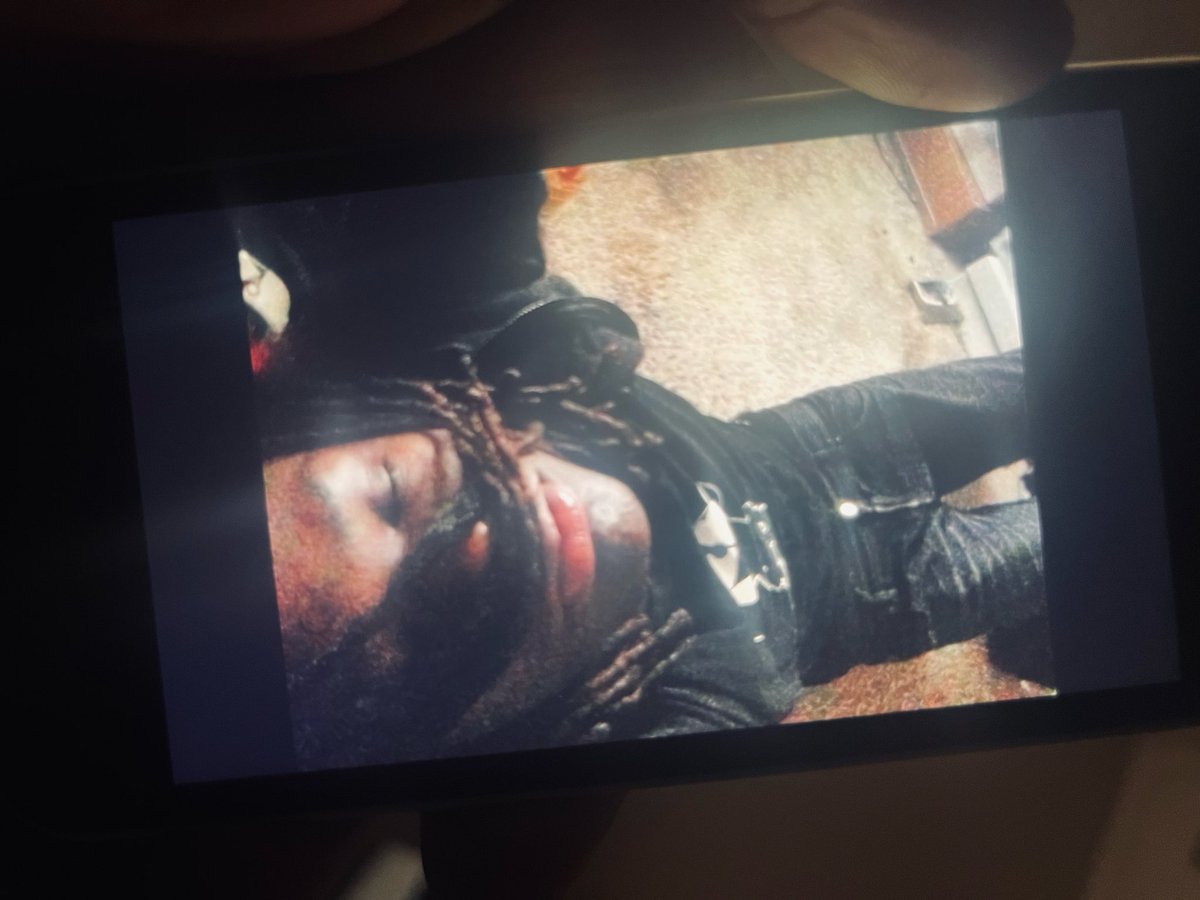 🩸🧟‍♀️ tweet media