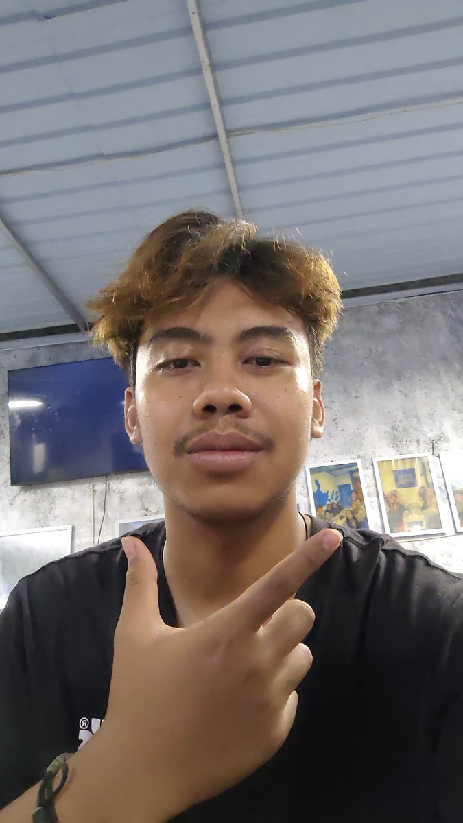 anakmamii tweet media