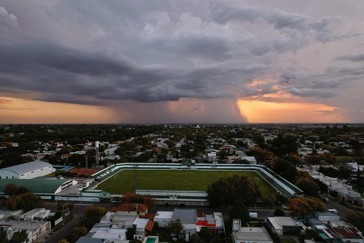 𝑻𝒊𝒂𝒈𝒐 tweet media