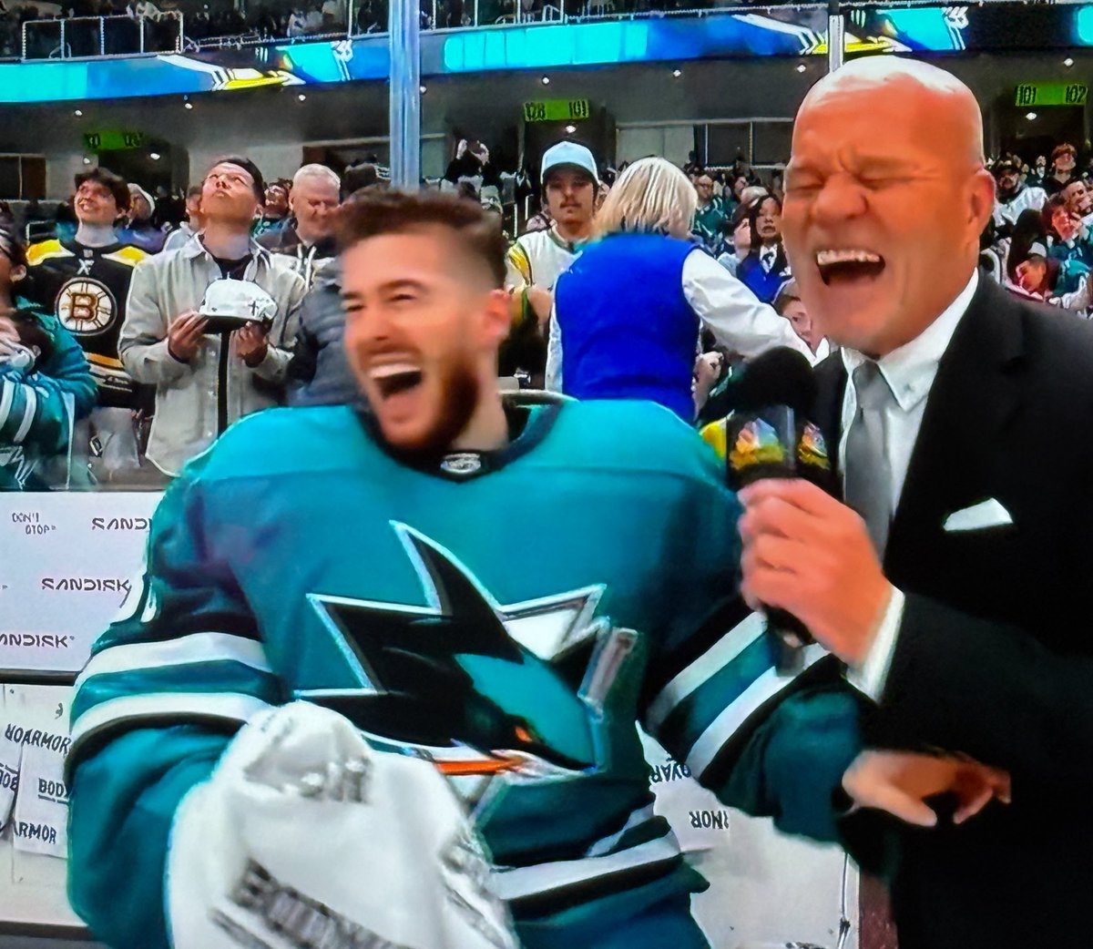 SHARKS WIN SHARKS WIN SHARKS WINNNNNNNNNNNNNNN