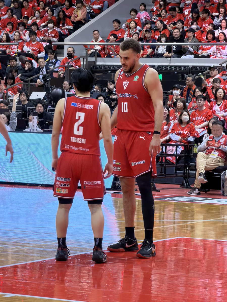 もるお tweet media