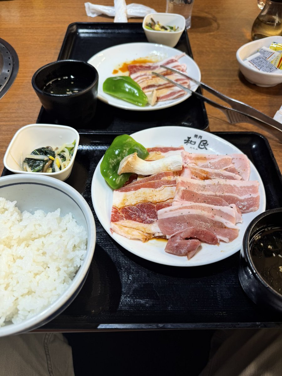 ブッダ tweet media