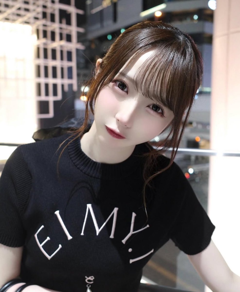 pyon🪄︎︎アイドル私服衣装特定(乃木坂┊︎櫻坂┊︎日向坂 etc) tweet media