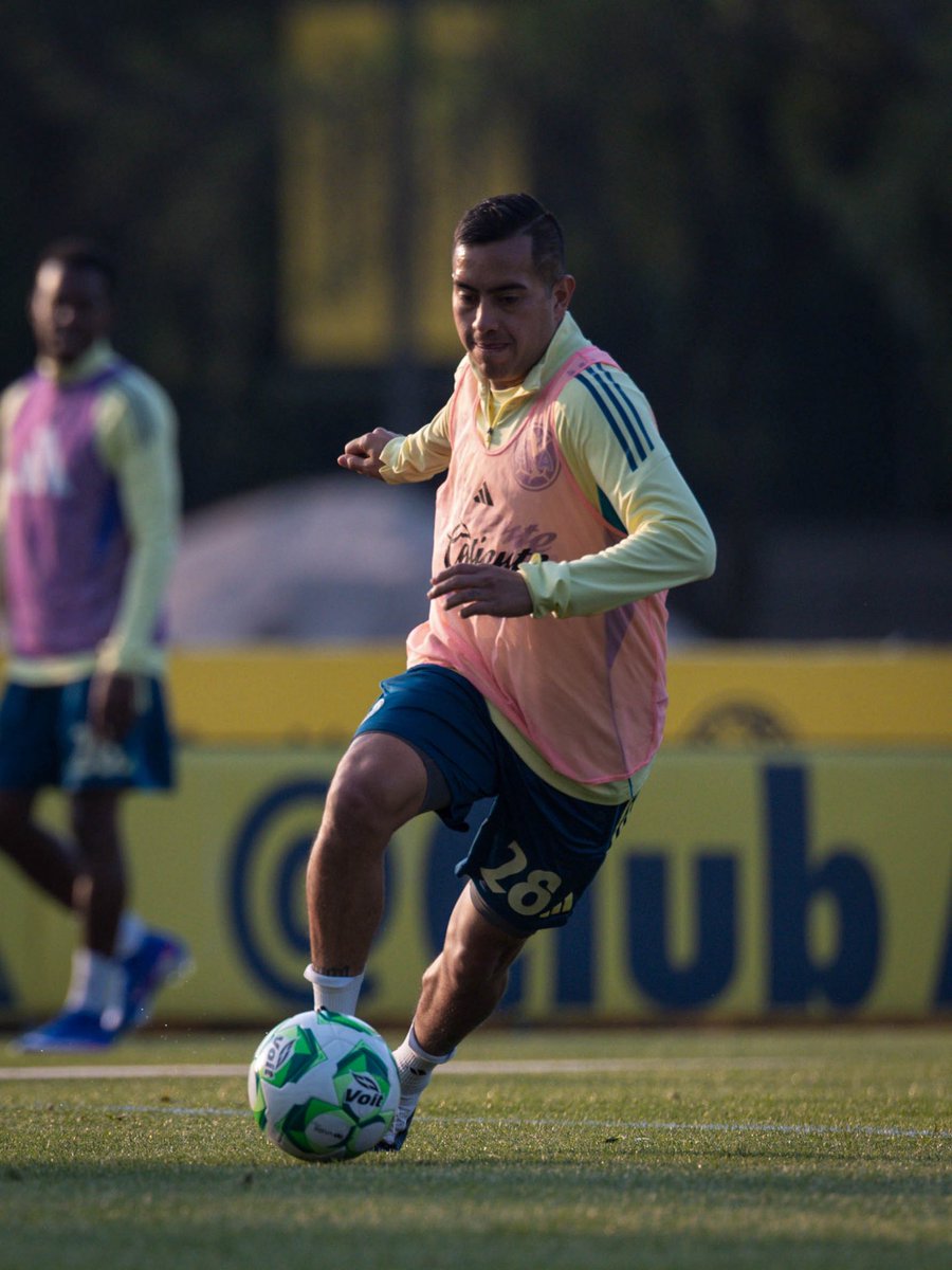 Club América tweet media