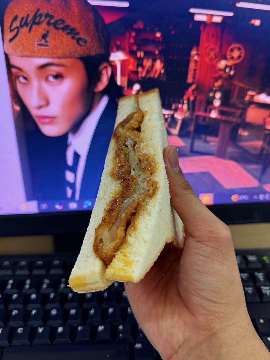 Яizal do tweet media