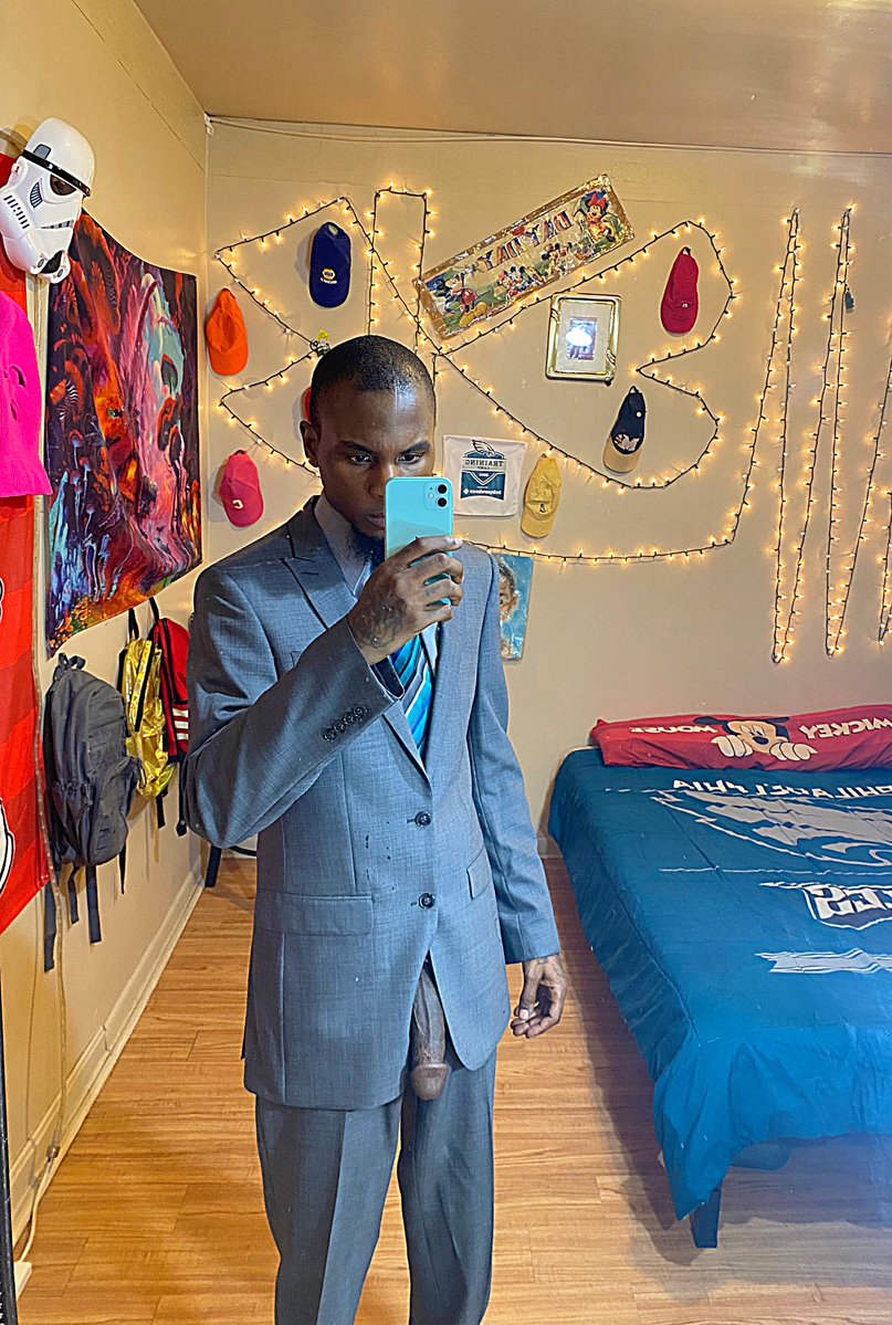 daydaybigghead tweet media