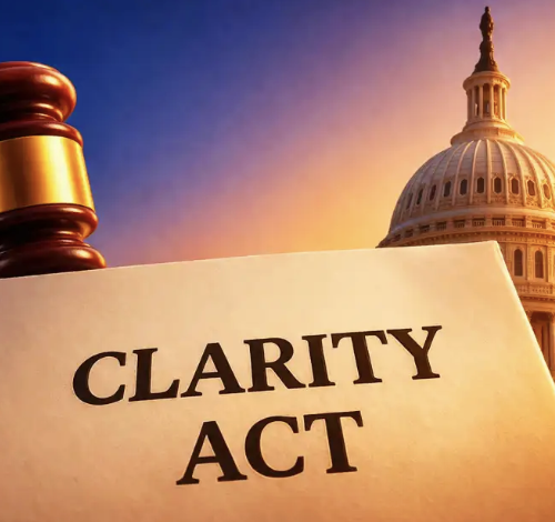 coinbureau's tweet photo. 🚨CLARITY ACT TALKS "NEAR DEAL" ON STABLECOIN EARNINGS

Coinbase CLO Paul Grewal reportedly signaled negotiations are very close to agreement on stablecoin rewards, a key issue in the bill, though the comment remains unconfirmed. https://t.co/7nVcBUhmpm