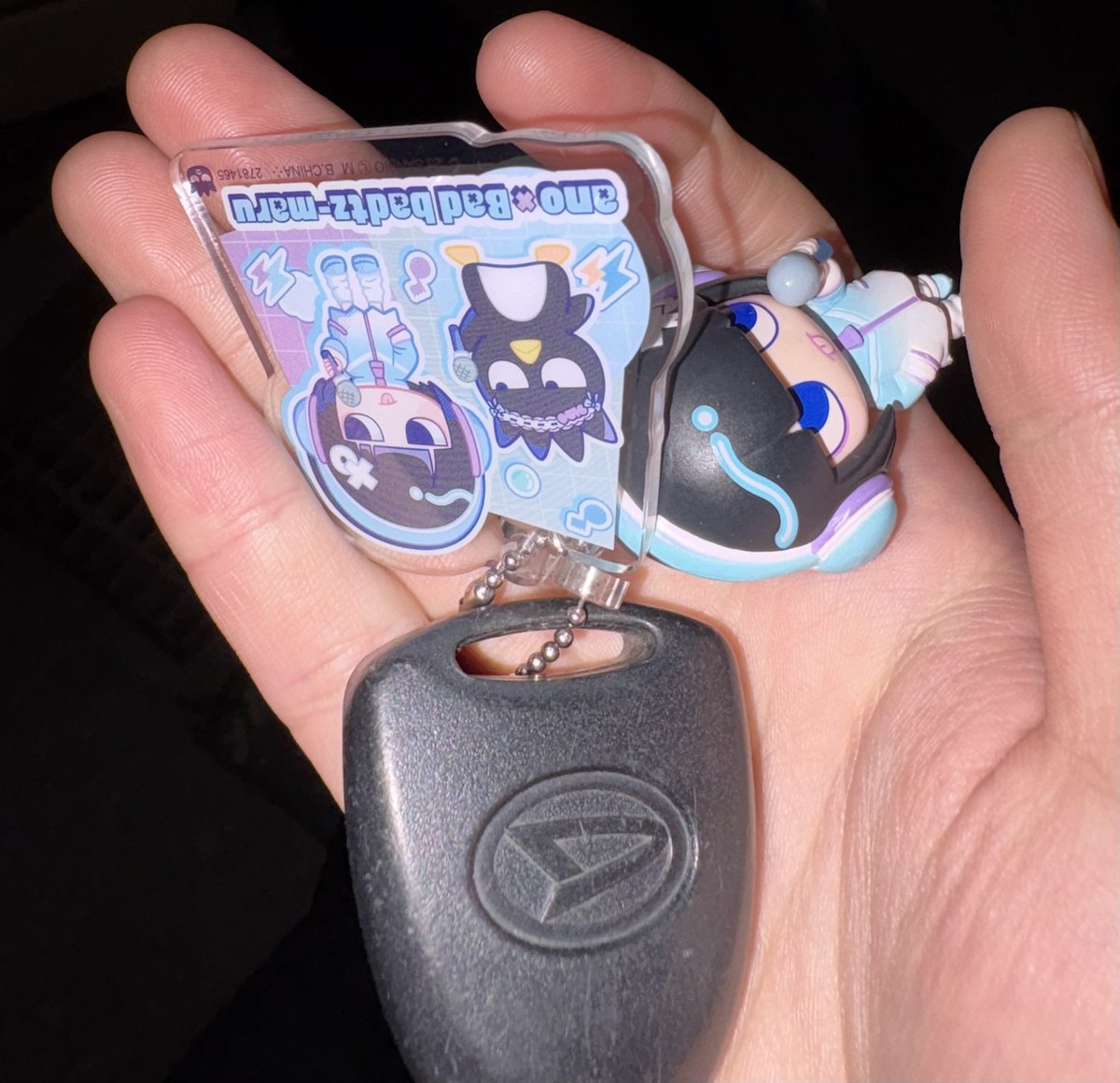 イケダ tweet media