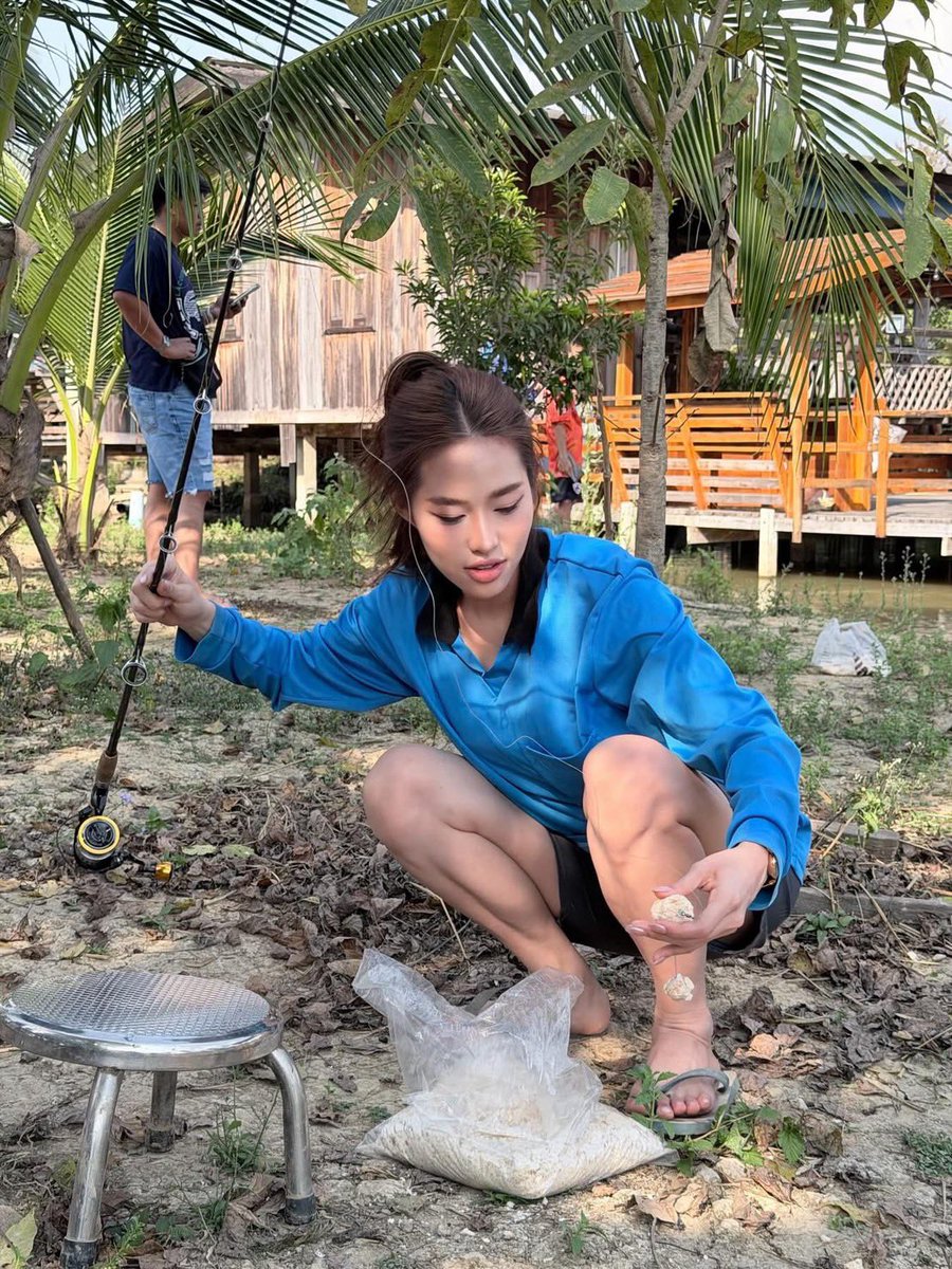 PrangLy Official tweet media