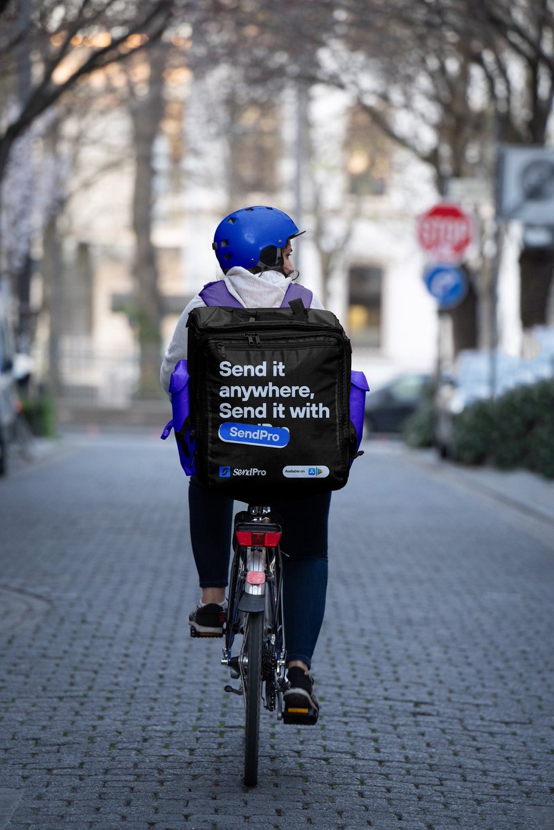 Creadify studios | Brand & Website Designer tweet media