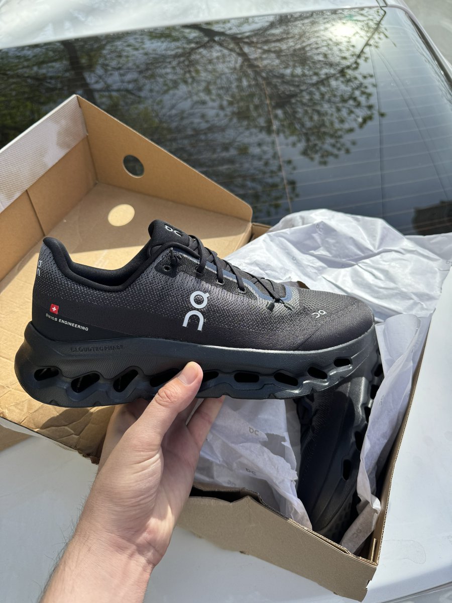 Albowich tweet media