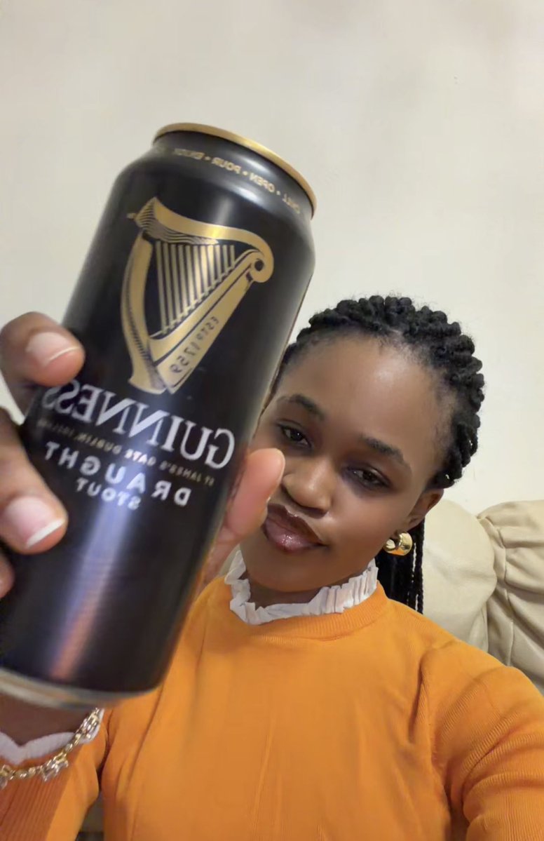 Adarh☂️💜 tweet media